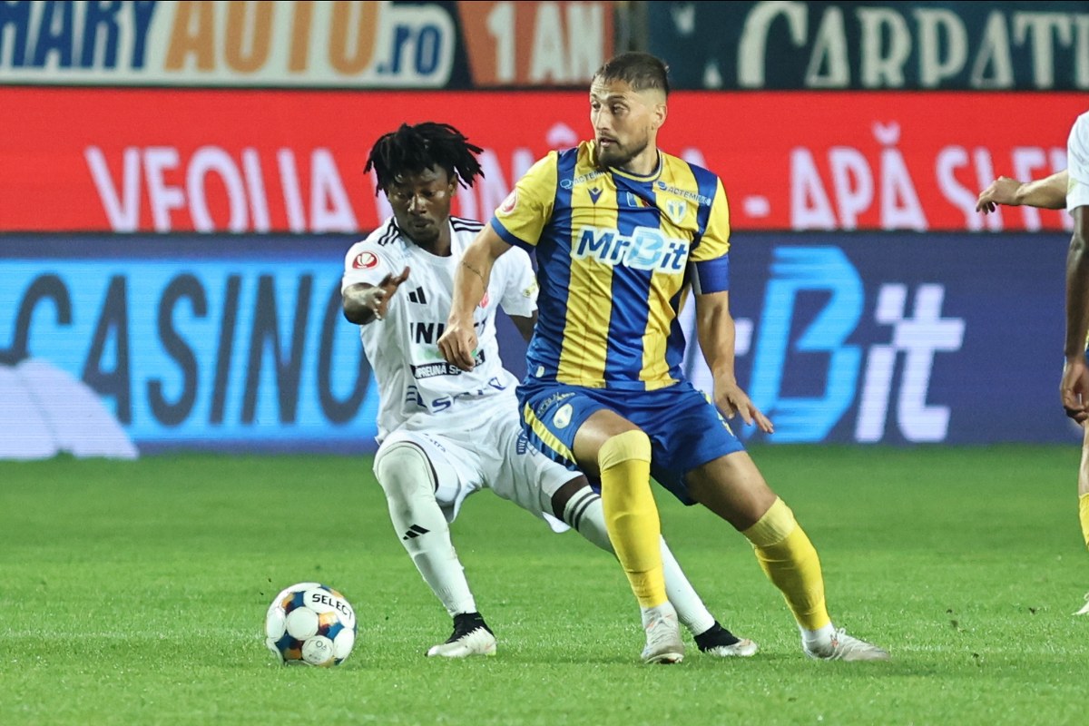 GH. Grozav – Friday Adams_1200x800